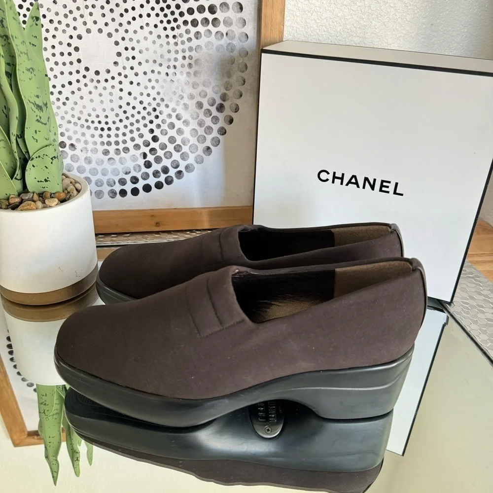 Stuart Weitzman Women's Brown Stretch Rubber Platform Shoes Size 9 M